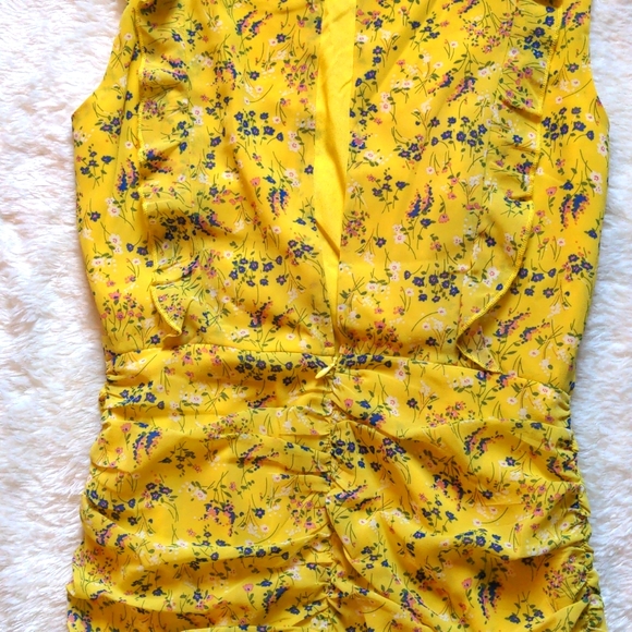 Dress - Picture 4 of 5